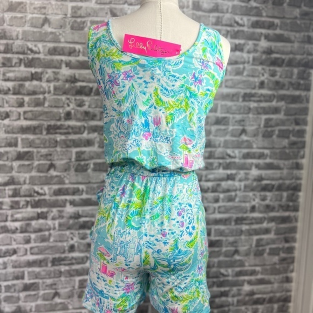 Lily Pulitzer - Picture 6 of 7